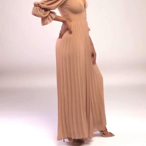 Glamour Long Sleeve Pleated Jumpsuit - Picture 5 of 5